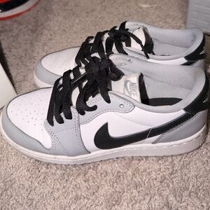 Nike air Jordan 1 low White and grey OG barons